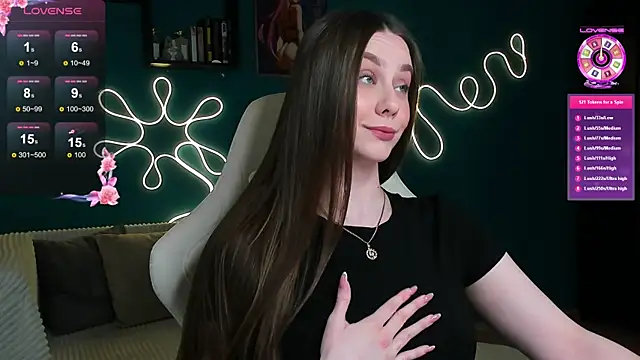 katie taylorr online show from November 2025 10:10:02 PM