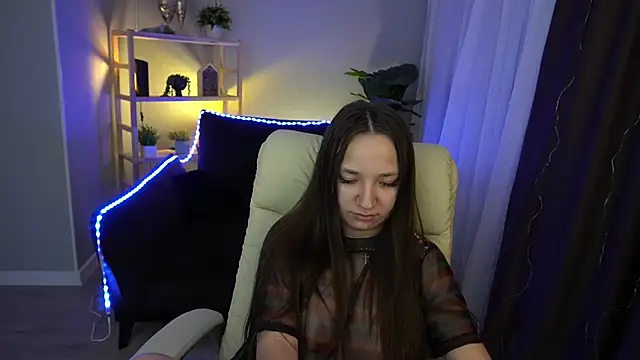 ElysLunar online show from February 2025 02:37:01 AM