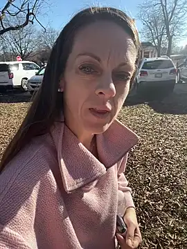 DavinaRay online show from February 2025 08:33:02 PM