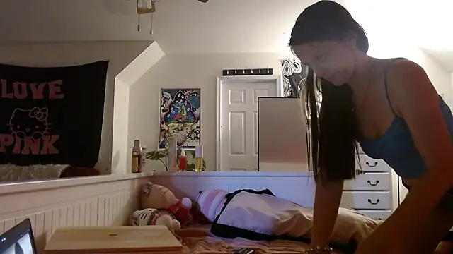 DavinaRay online show from November 2025 06:14:02 AM