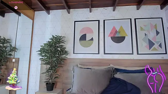 MiaKay1 online show from December 2025 03:35:02 AM