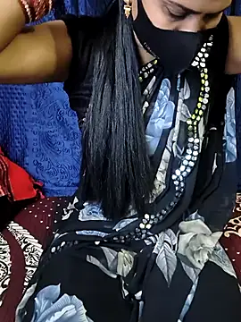 Snapshot of kaveerpooja947 chatting on February 2026 06:37:01 AM kaveerpooja947 online show from February 2026 06:37:01 AM