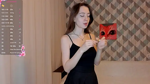 EvaBradley online show from March 2025 03:45:02 PM