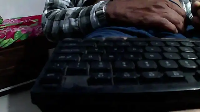 GO LALA online show from January 2025 01:00:02 PM