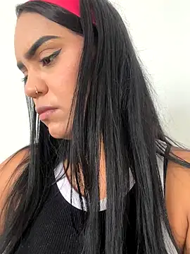 Sara-77 online show from October 2025 04:48:02 PM