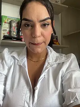 Sara-77 online show from November 2025 03:11:01 PM