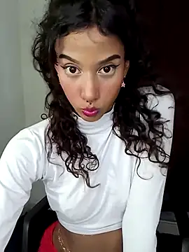 Snapshot of Chelsea__2 chatting on December 2024 10:21:01 PM Chelsea 2 online show from December 2024 10:21:01 PM