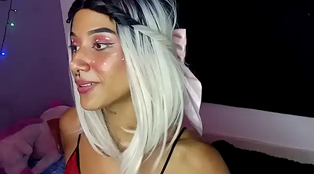 Snapshot of Chelsea__2 chatting on December 2024 09:54:02 PM Chelsea 2 online show from December 2024 09:54:02 PM