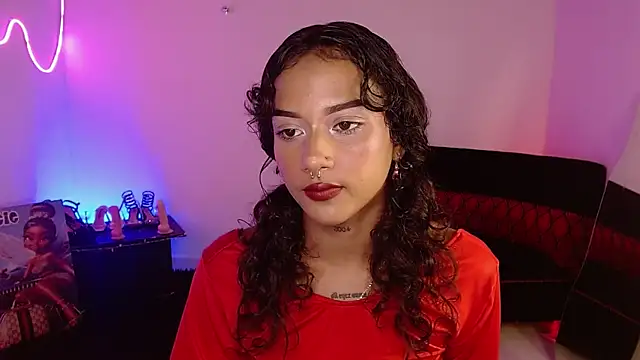 Snapshot of Chelsea__2 chatting on November 2025 01:13:01 PM Chelsea 2 online show from November 2025 01:13:01 PM