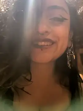 Lila Desiree online show from December 2024 04:31:02 AM