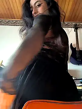 Lila Desiree online show from March 2025 05:24:02 PM