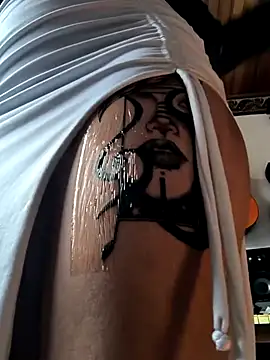 Lila Desiree online show from March 2025 08:43:01 PM