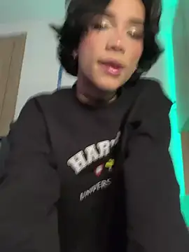 sue   0 online show from January 2025 10:54:01 PM