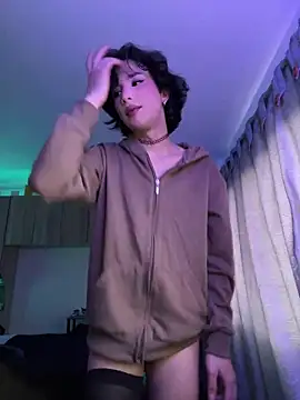 sue   0 online show from February 2025 09:09:01 PM