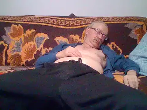 Snapshot of loverboyxxx69 chatting on February 2025 10:25:01 PM loverboyxxx69 online show from February 2025 10:25:01 PM