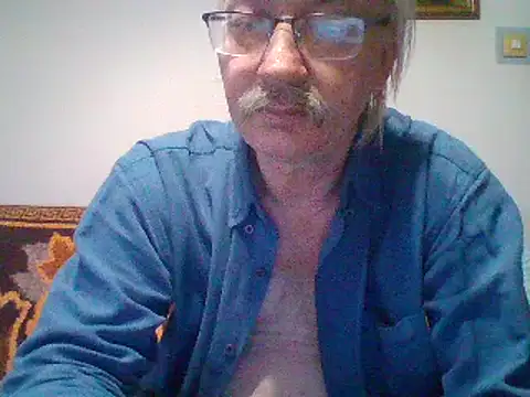 Snapshot of loverboyxxx69 chatting on February 2025 11:53:02 PM loverboyxxx69 online show from February 2025 11:53:02 PM