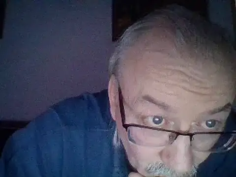 Snapshot of loverboyxxx69 chatting on February 2025 05:15:02 PM loverboyxxx69 online show from February 2025 05:15:02 PM