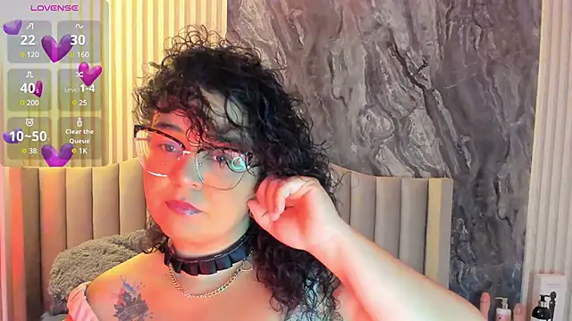 Reginavegaa online show from March 2025 11:58:02 AM