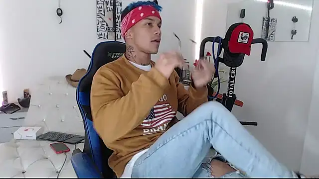 Leonard Price online show from March 2025 10:51:01 AM