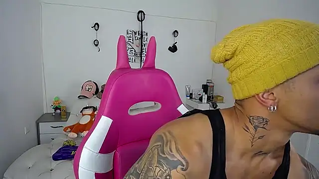 Leonard Price online show from September 2025 12:33:01 AM