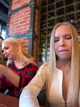 Snapshot of mur_girl chatting on January 2025 12:47:01 PM mur girl online show from January 2025 12:47:01 PM