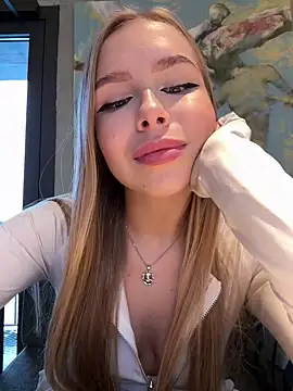 Snapshot of mur_girl chatting on February 2025 11:44:02 AM mur girl online show from February 2025 11:44:02 AM