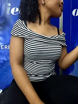 SEXIEST-BADDIE online show from January 2025 09:57:02 AM