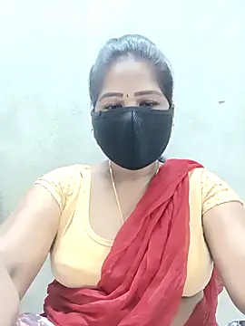 Snapshot of MaaliiiPonuTamil chatting on January 2026 11:30:02 PM MaaliiiPonuTamil online show from January 2026 11:30:02 PM