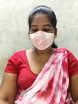 Snapshot of MaaliiiPonuTamil chatting on March 2026 06:10:01 PM MaaliiiPonuTamil online show from March 2026 06:10:01 PM