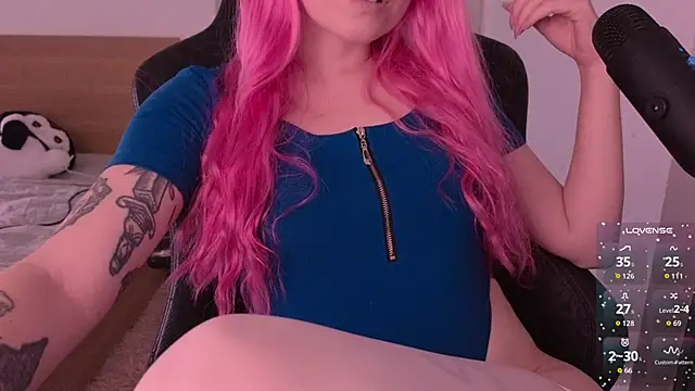 Snapshot of h2h0e chatting on February 2026 08:01:02 PM h2h0e online show from February 2026 08:01:02 PM