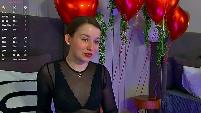 Snapshot of MichelleHaynes chatting on February 2025 08:36:02 PM MichelleHaynes online show from February 2025 08:36:02 PM