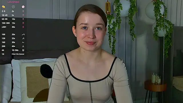 Snapshot of MichelleHaynes chatting on March 2025 06:45:02 PM MichelleHaynes online show from March 2025 06:45:02 PM