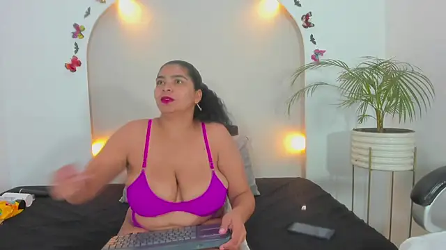 Sofii Cooper1 online show from November 2025 03:29:02 AM