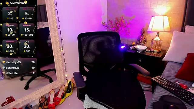 Mariana c1 online show from February 2025 08:57:01 PM