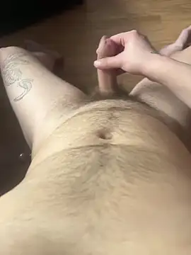 Snapshot of romanhrdcore chatting on January 2025 09:27:01 AM romanhrdcore online show from January 2025 09:27:01 AM