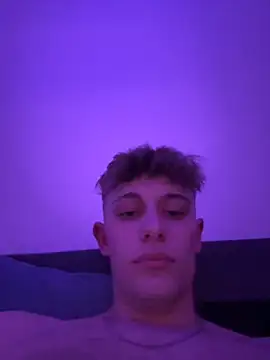 Snapshot of romanhrdcore chatting on September 2025 11:04:02 PM romanhrdcore online show from September 2025 11:04:02 PM