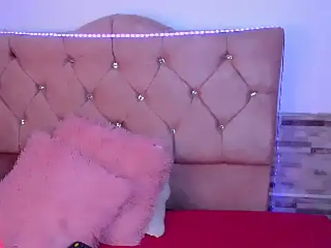 elizabethcooper online show from January 2025 01:35:01 AM