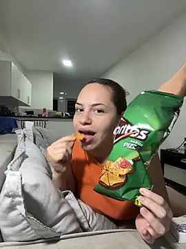 AgnesCampp online show from March 2025 12:10:02 AM