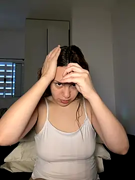 AgnesCampp online show from September 2025 05:46:01 PM