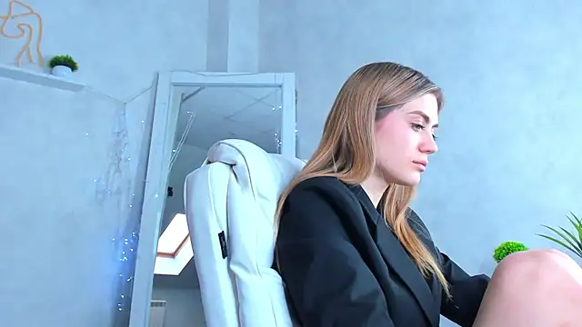 Cherry Price online show from March 2025 05:21:02 AM