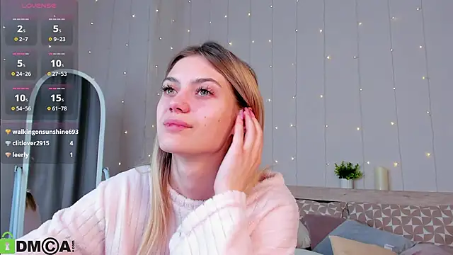 Cherry Price online show from November 2025 12:43:01 AM