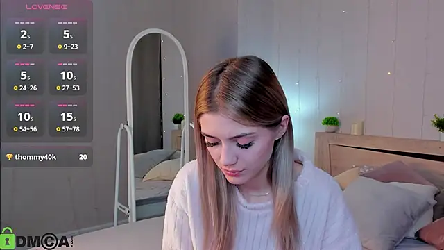 Cherry Price online show from November 2025 12:13:01 AM