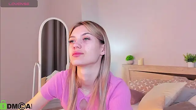 Cherry Price online show from December 2025 11:53:01 PM