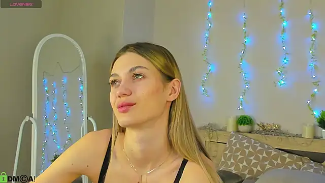 Cherry Price online show from April 2026 11:22:02 PM