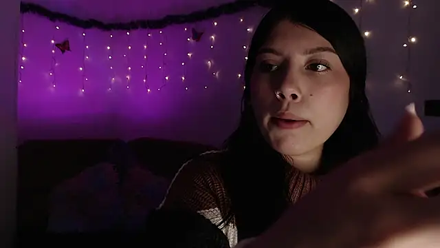 Snapshot of iam_emy chatting on January 2025 11:19:01 PM iam emy online show from January 2025 11:19:01 PM