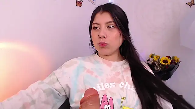 Snapshot of iam_emy chatting on September 2025 04:34:02 PM iam emy online show from September 2025 04:34:02 PM