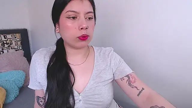 Snapshot of iam_emy chatting on October 2025 09:31:02 PM iam emy online show from October 2025 09:31:02 PM