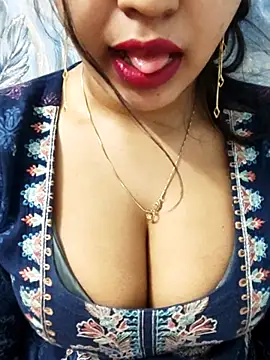 Sania-Love online show from March 2026 01:40:02 AM