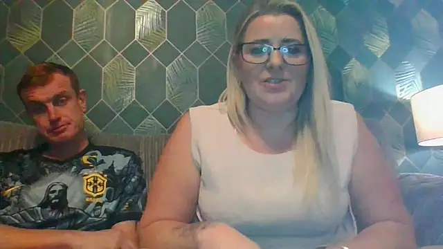 SweetXCandyX online show from November 2025 08:29:02 PM