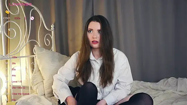 LoraDevon online show from February 2025 10:09:01 PM